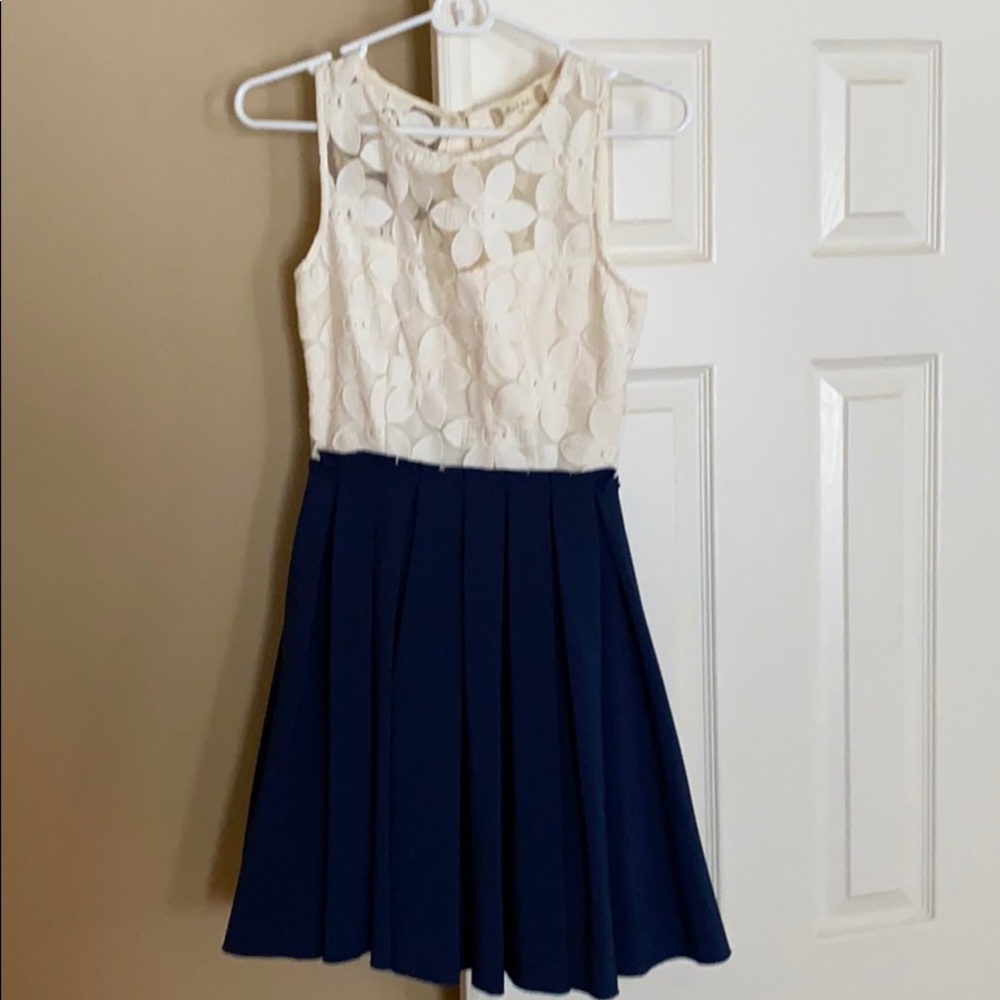 Altar’d State dress